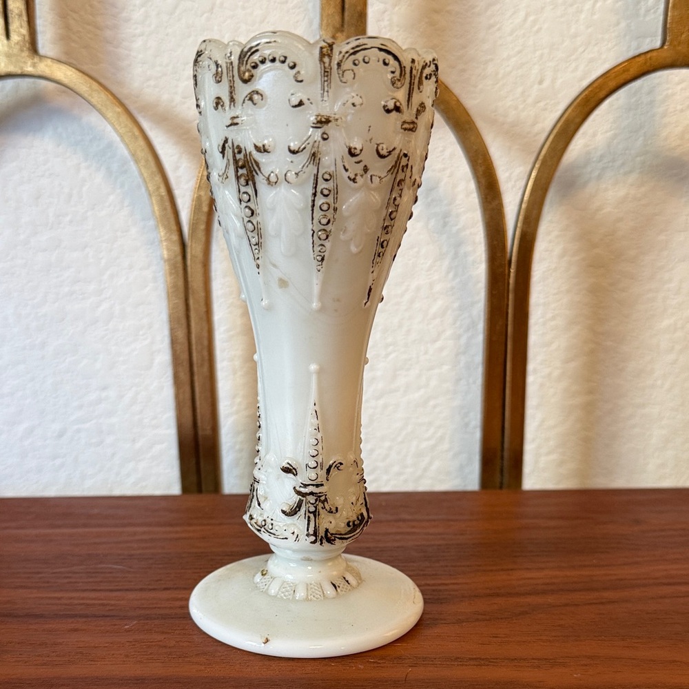 Dithridge Milk Glass Vase